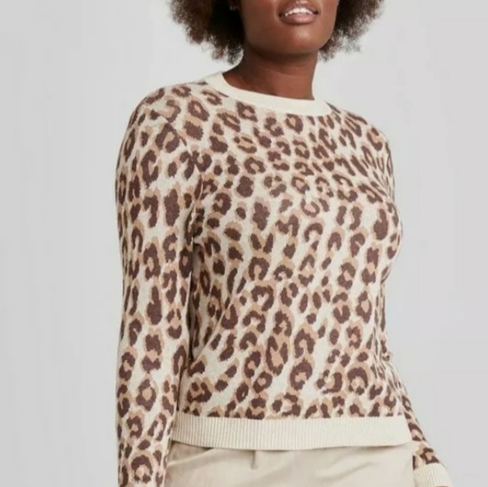 Sweater - Picture 3 of 3